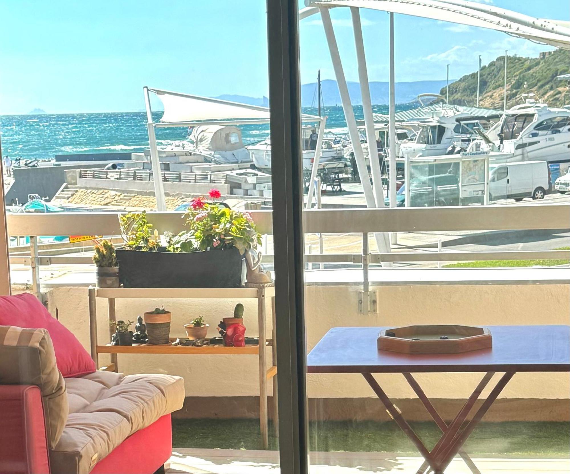 Apartment En Face *